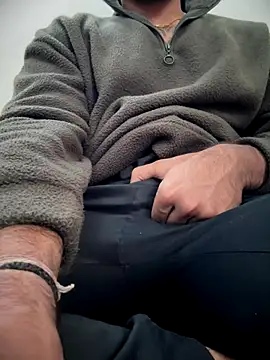 mrtoy121 online show from 11-28-25, 06:13