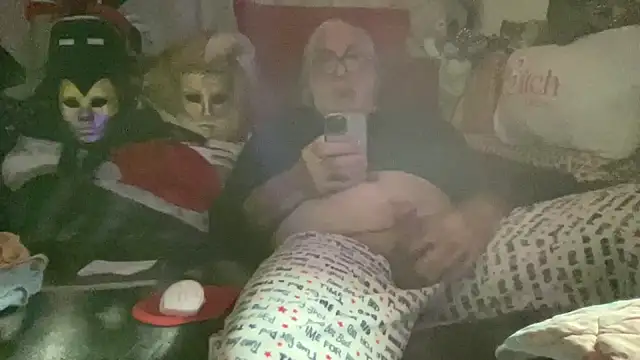 EroticVenetian online show from 12-04-25, 10:53