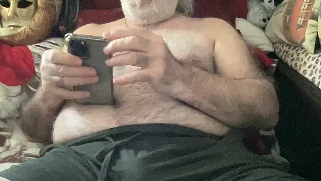 Snapshot of EroticVenetian chatting on 04-07-26, 10:17 EroticVenetian online show from 04-07-26, 10:17