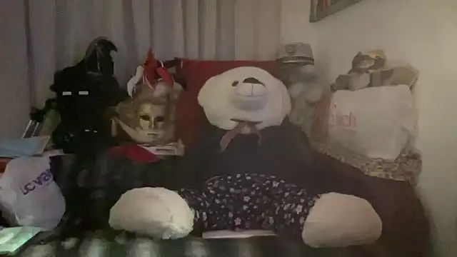 EroticVenetian online show from 11-17-25, 05:44