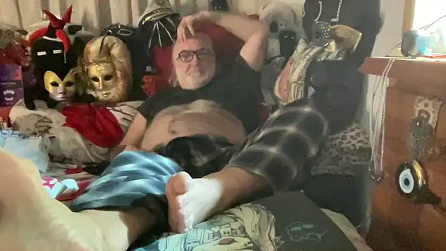 Snapshot of EroticVenetian chatting on 03-20-26, 11:39 EroticVenetian online show from 03-20-26, 11:39