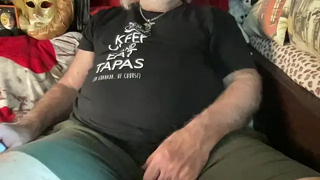 Snapshot of EroticVenetian chatting on 04-06-26, 10:11 EroticVenetian online show from 04-06-26, 10:11