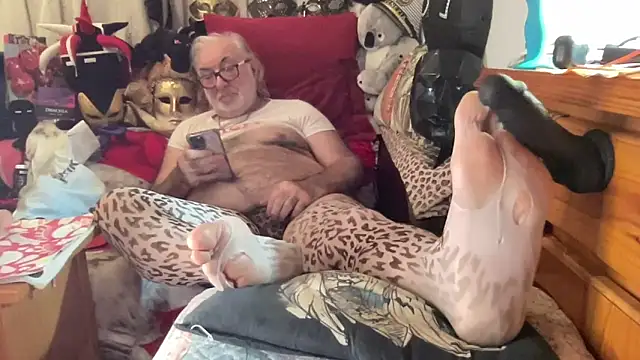 Snapshot of EroticVenetian chatting on 03-05-26, 10:45 EroticVenetian online show from 03-05-26, 10:45