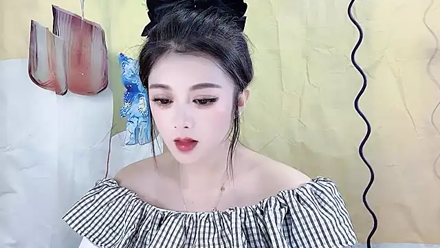 VIWVI online show from 10-15-25, 05:28