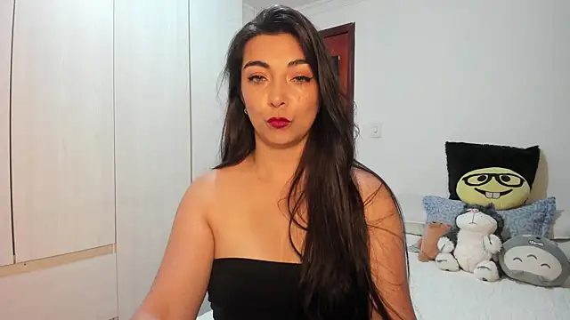 Snapshot of Karla_hernandez_ chatting on 06-02-26, 10:37 Karla hernandez online show from 06-02-26, 10:37