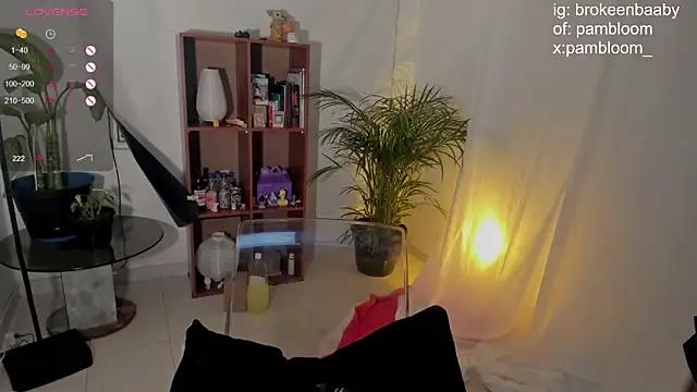 droolingdollfacee online show from 02-12-25, 12:37