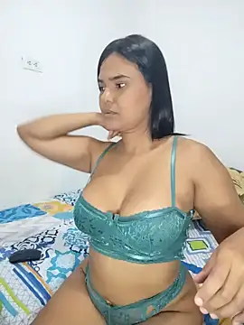Snapshot of AntonellaShot chatting on 02-23-25, 06:38 AntonellaShot online show from 02-23-25, 06:38