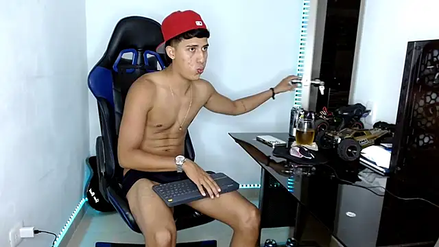 Snapshot of Juan_da01 chatting on 03-02-25, 12:20 Juan da01 online show from 03-02-25, 12:20
