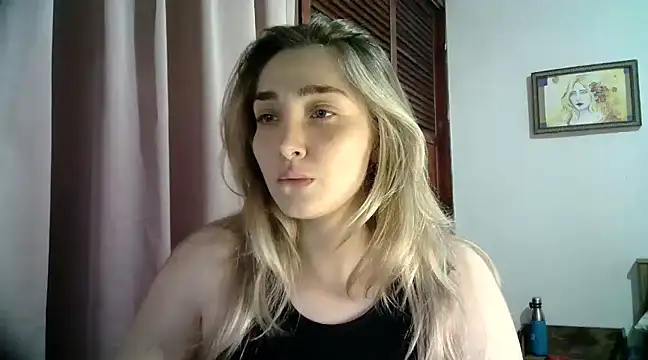 Snapshot of katy_pp chatting on 01-11-25, 04:06 katy pp online show from 01-11-25, 04:06