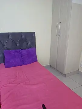 curvycloe1 online show from 02-16-25, 06:54