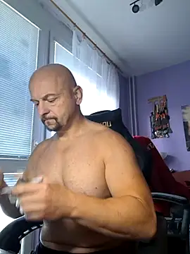 Sports-beast online show from 09-29-25, 06:20