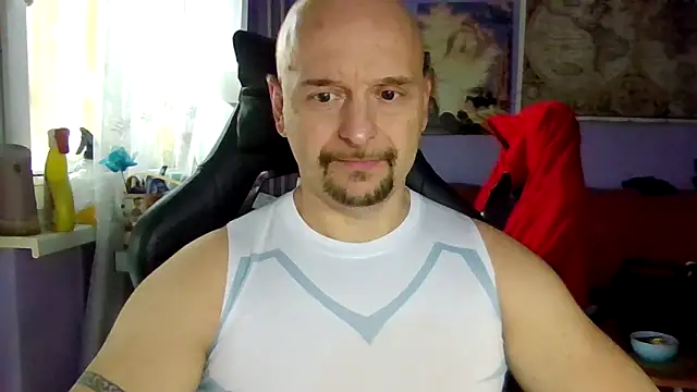 Sports-beast online show from 04-19-26, 04:57