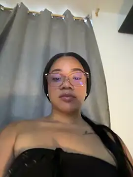 ashley Tompson1 online show from 02-26-26, 11:21