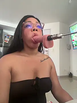 ashley Tompson1 online show from 12-14-25, 01:06