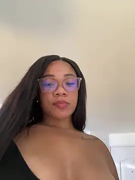 ashley Tompson1 online show from 04-28-26, 04:00