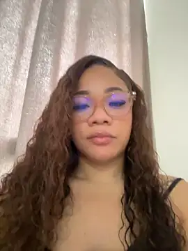 ashley Tompson1 online show from 10-17-25, 12:40