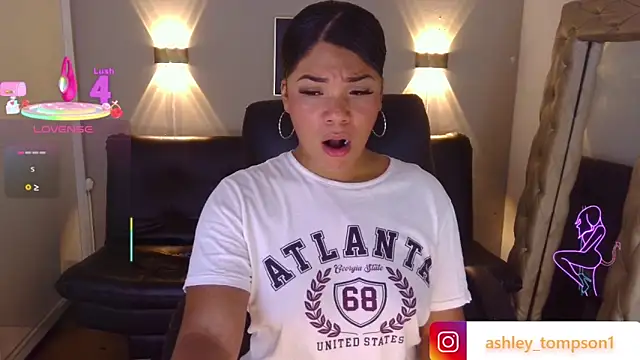ashley Tompson1 online show from 03-17-25, 07:26