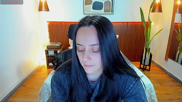 KatherineBond online show from 11-15-25, 06:01