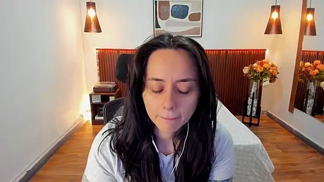KatherineBond online show from 07-04-26, 03:38