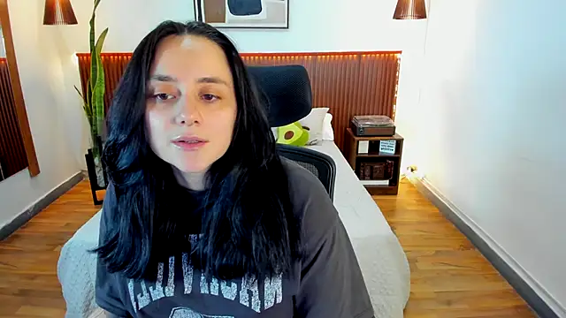 KatherineBond online show from 10-15-25, 07:44