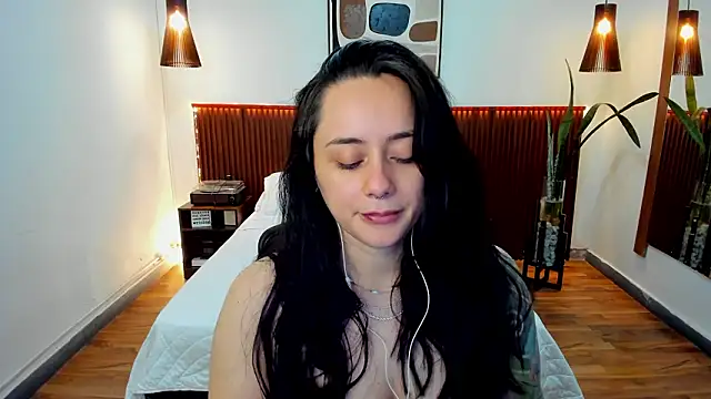 KatherineBond online show from 02-12-26, 05:56