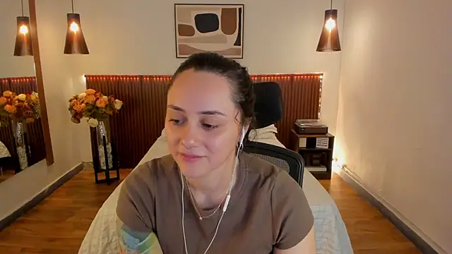 KatherineBond online show from 06-13-26, 05:11
