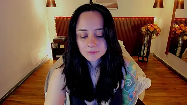 KatherineBond online show from 07-28-26, 06:20