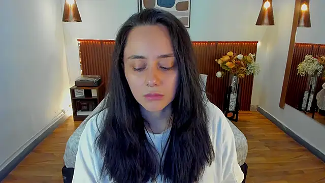 KatherineBond online show from 05-09-26, 03:59