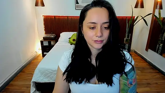 KatherineBond online show from 02-11-26, 05:46