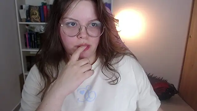 Gabiwaifu online show from 05-16-26, 04:11
