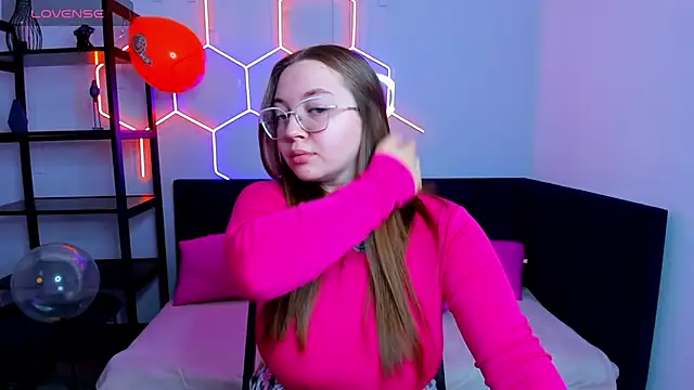 Emma adorablle online show from 09-28-25, 01:34