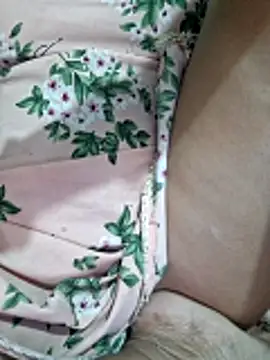 Priya Bong online show from 05-18-26, 05:45
