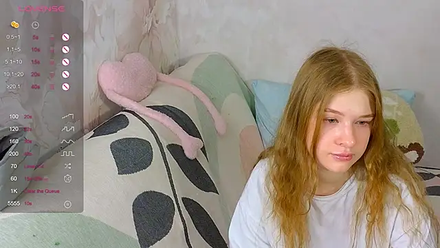 TrissMerigold9 online show from 12-02-25, 08:38