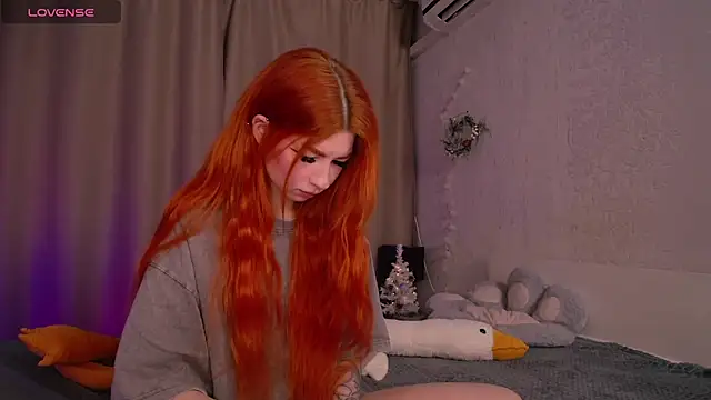 Snapshot of Evaa_Moonn_ chatting on 12-23-24, 08:22 Evaa Moonn online show from 12-23-24, 08:22