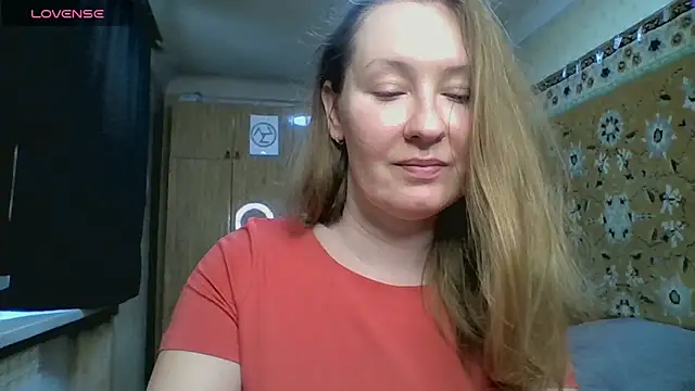 AnnaXLovers online show from 03-18-26, 08:06