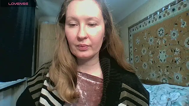 AnnaXLovers online show from 04-26-26, 11:07