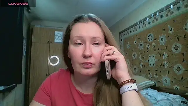 AnnaXLovers online show from 05-28-26, 01:28