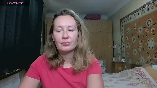AnnaXLovers online show from 09-18-25, 11:35