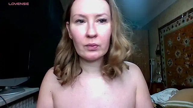 AnnaXLovers online show from 02-07-25, 07:40