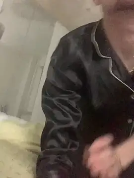 Snapshot of LaMaterialista chatting on 03-10-26, 10:36 LaMaterialista online show from 03-10-26, 10:36