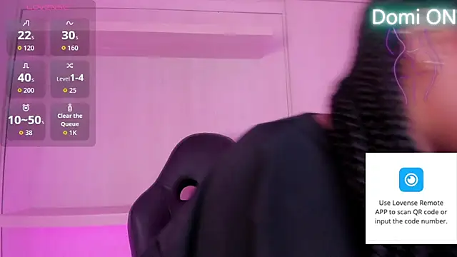 Snapshot of tamaraa_smiith chatting on 10-17-25, 07:59 tamaraa smiith online show from 10-17-25, 07:59