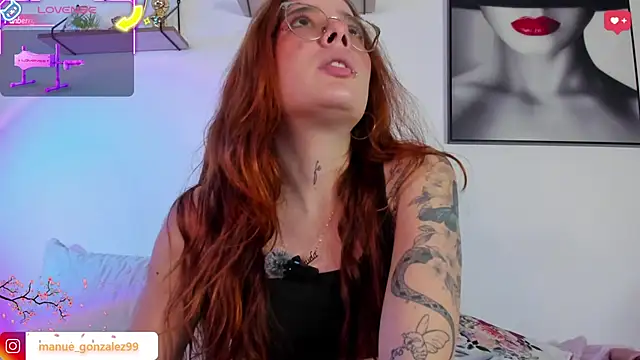 Manuela monroe online show from 10-24-25, 11:37