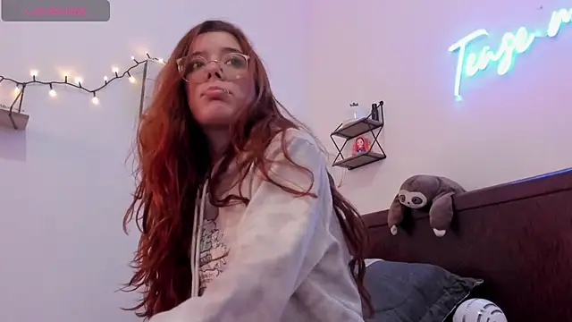 Manuela monroe online show from 02-08-26, 01:03