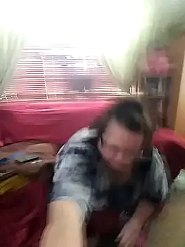 Bayou Woman68 online show from 04-09-26, 05:08