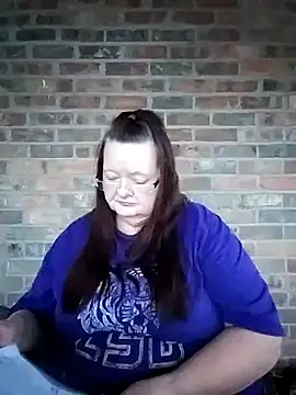 Bayou Woman68 online show from 11-23-25, 11:04