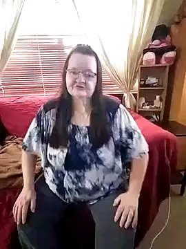 Bayou Woman68 online show from 09-17-25, 08:55