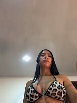 Snapshot of Milena-1 chatting on 02-05-26, 09:38 Milena-1 online show from 02-05-26, 09:38