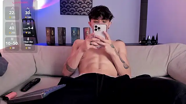 im  thomass online show from 11-28-25, 12:11