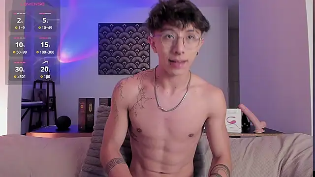 im  thomass online show from 12-21-25, 02:13