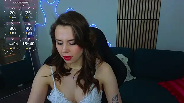 Snapshot of Aisha_Riley chatting on 02-08-26, 03:10 Aisha Riley online show from 02-08-26, 03:10